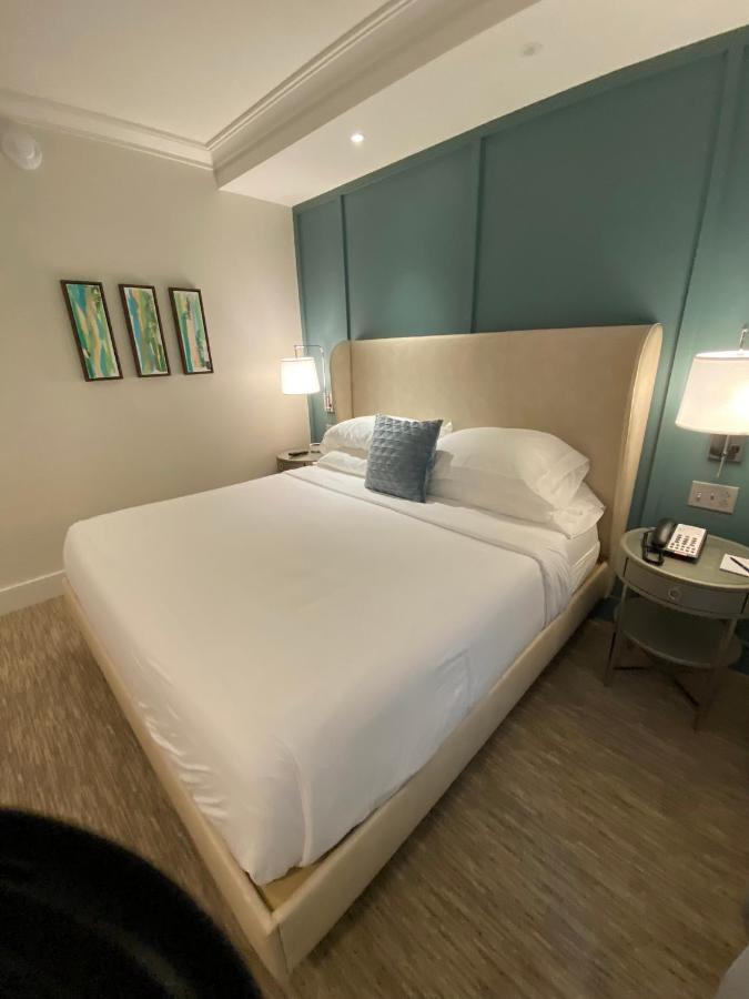 The Shepherd Hotel Downtown Клемсон Екстер'єр фото